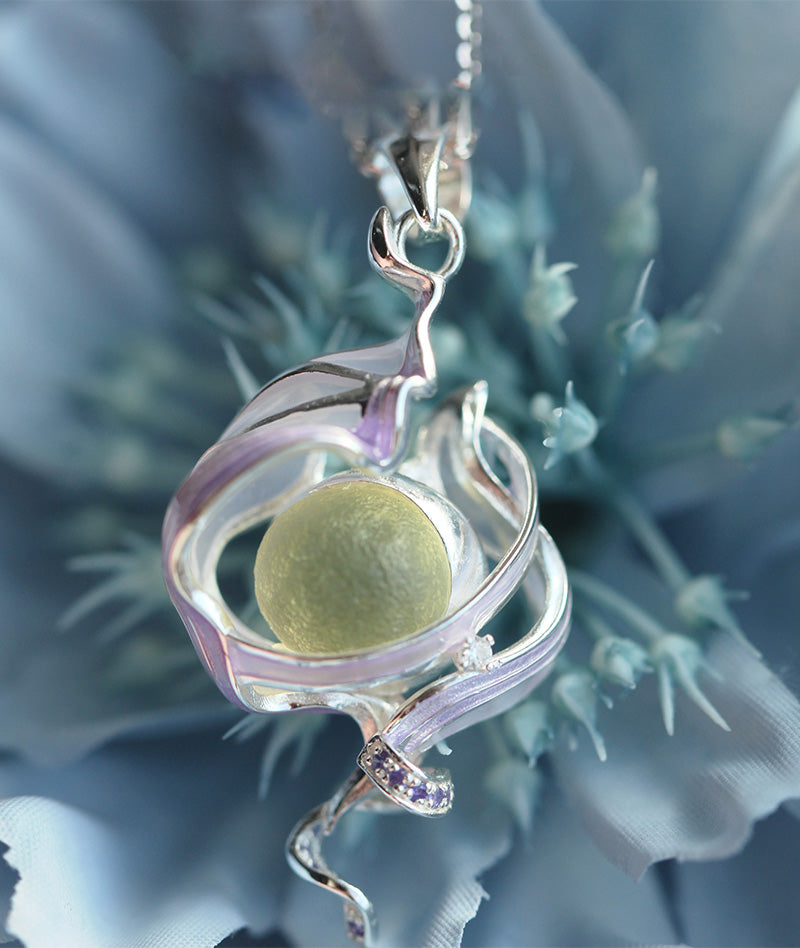 Genshin Lunoculus Necklace